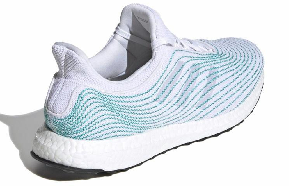 Кроссовки Adidas Ultraboost Dna Parley