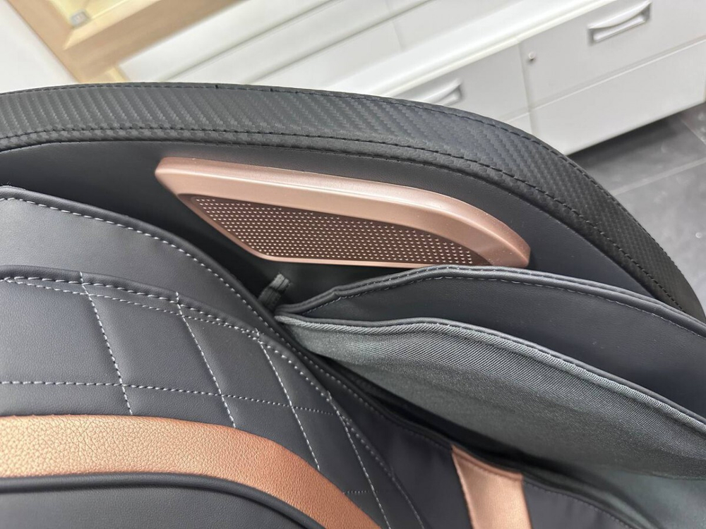 Массажное кресло Yoshi YH-35 черное