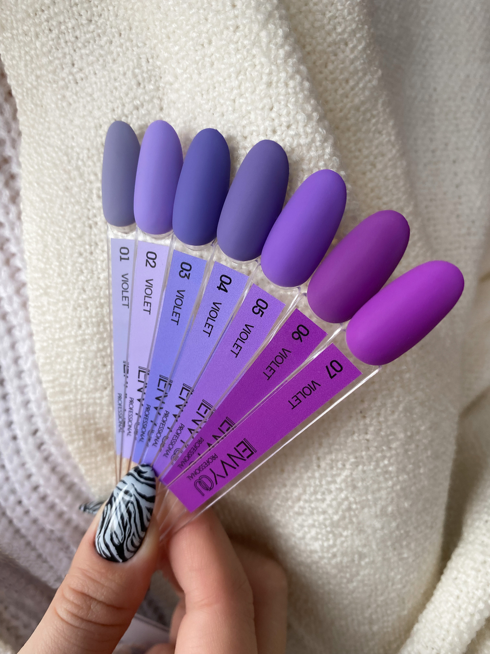 ENVY Гель-лак VIOLET 06, 10 г