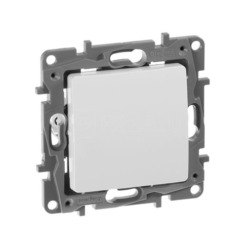 Выключатель Etika 1кл. СП 10А IP20 250B 10AX б/винт.зажим.бел. 672201