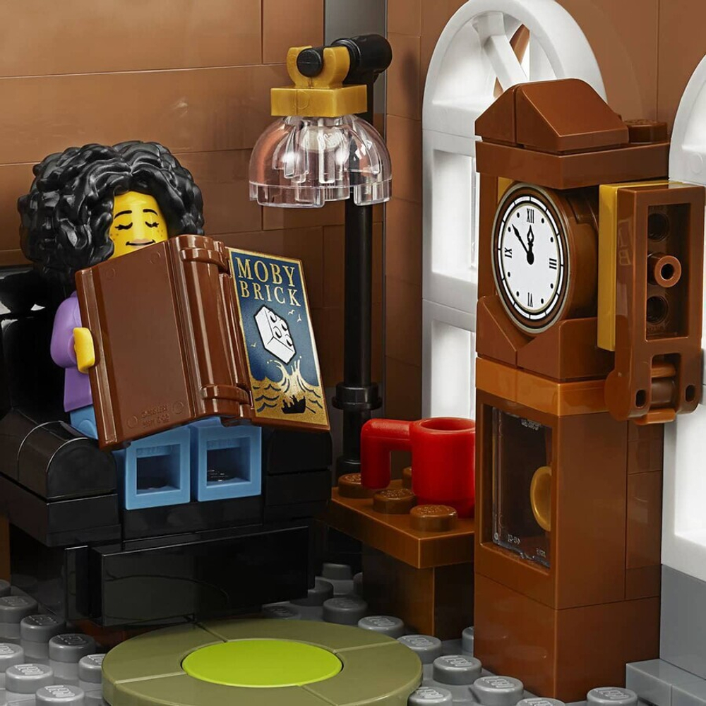 Конструктор LEGO Creator Expert 10270 Книжный магазин