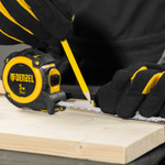 Рулетка 5м х 19мм, автоматич. фиксац., нейлон. покрытие, магнит. зацеп, двухстор. разметка Denzel