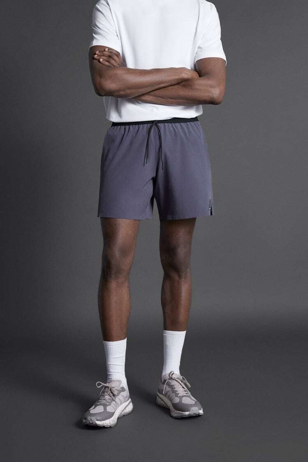 ZARA БАЗОВЫЕ СПОРТИВНЫЕ ШОРТЫ, СЕРО-СИНИЙ