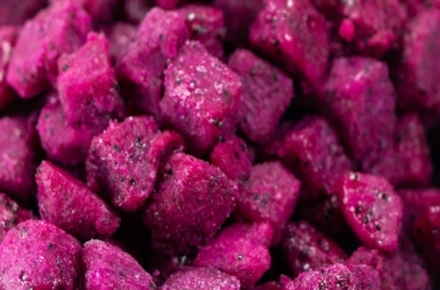 Питахайя красная, кубик, 1кг, Вьетнам