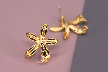 Швенза цветок с инкрустацией 17х14 мм