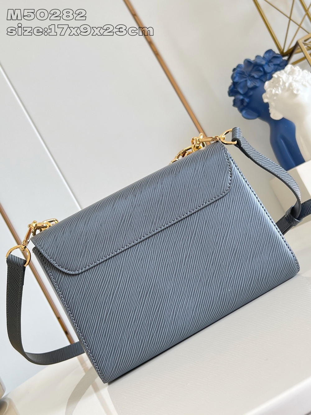 Louis Vuitton Twist MM