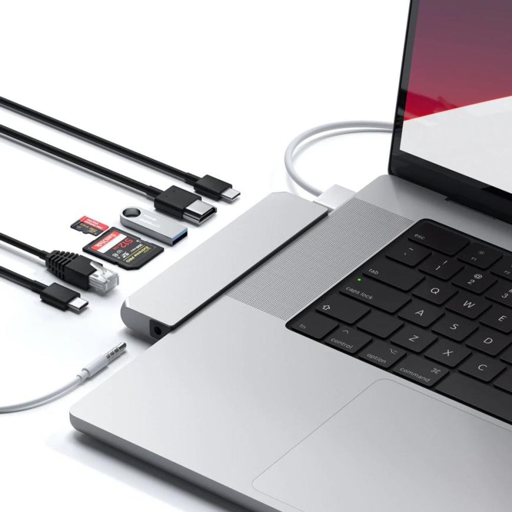 USB-Хаб Satechi Pro Max (USB-C) (ST-UCPHMX) Подключение: два коннектора USB-C. Порты: USB-C USB4, USB-C, USB-A 3.2 Gen 1, microSD, SD, HDMI (до 4K 60 Гц), Gigabit Ethernet, разъём 3,5 мм
