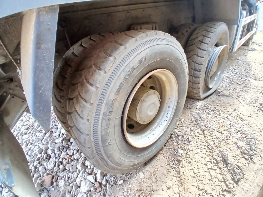 Shacman (Shaanxi) SX* 6x4 Самосвал SX32488L344C (Дизельный, 6,7 л, 261 л.с., МТ)