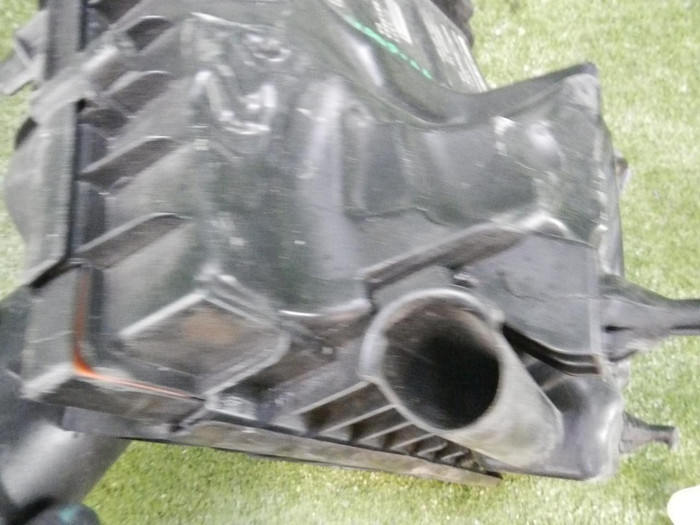 Корпус воздушного фильтра BMW X1 F48 (2015-2022)