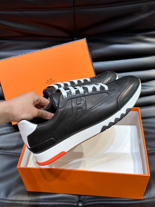 Кроссовки Hermes