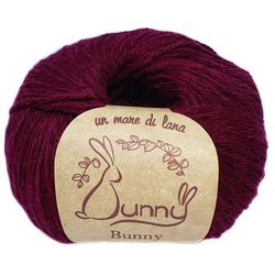 Пряжа Bunny 50г, 200м, 20%пух кролика, 5%меринос, 30%натуральная вискоза, 45%нейлон (цена за 1 шт)