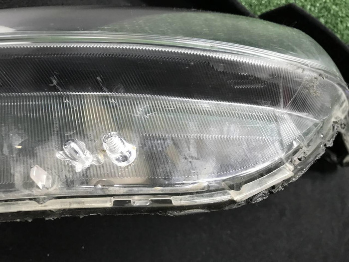 Стекло фары левое Kia Rio 4 FB (2017-2020)