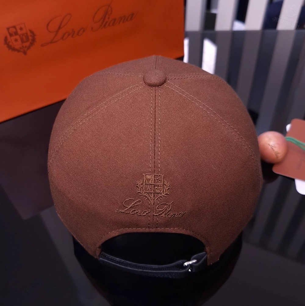 Бейсболка Loro Piana