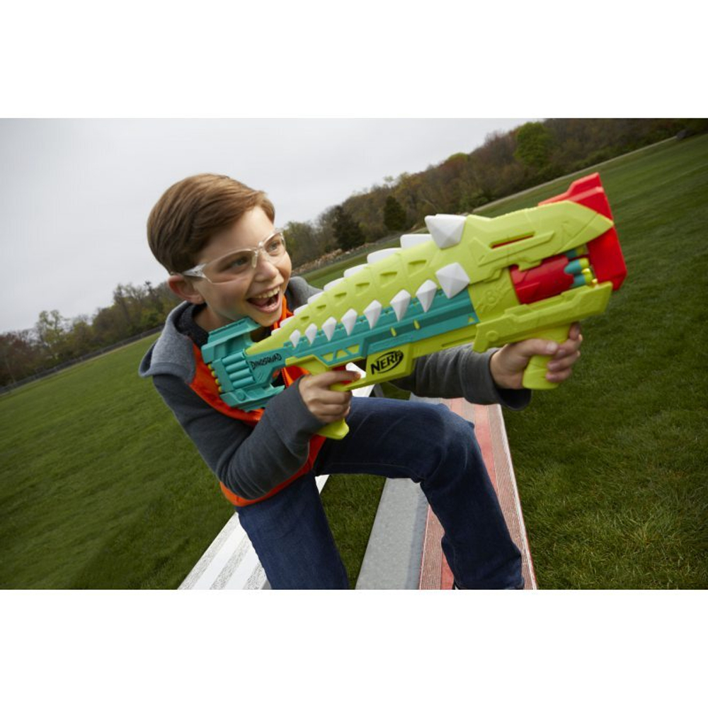 Hasbro Nerf DinoSquad - Armostrike Launcher + стрелы F5855