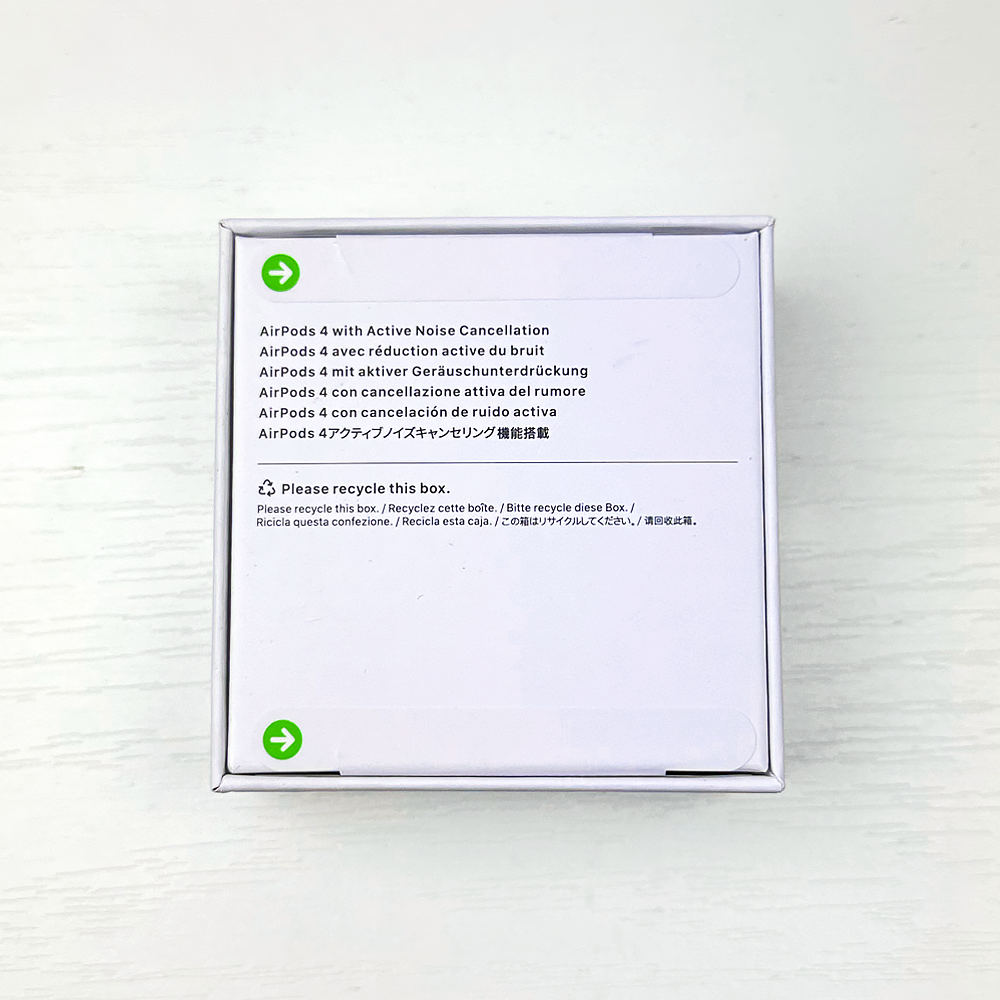 Наушники AirPods 4