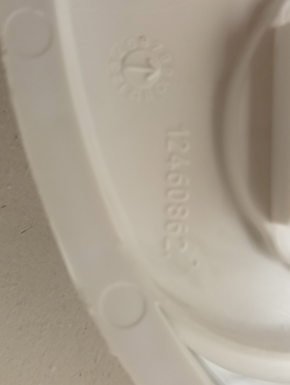 FE925N кт21 Держатель сетевого шнура Electrolux Zanussi AEG 1246086233 б/у