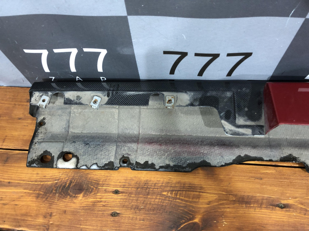 Накладка порога правого Ferrari Portofino Оригинал