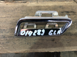 Накладка решетки радиатора Mercedes GLA (X156) 17-20 Б/У Оригинал A1568881900