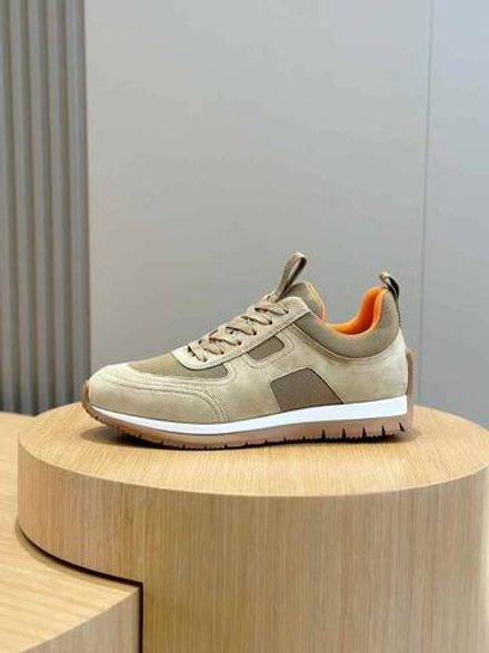 Кроссовки Hermes