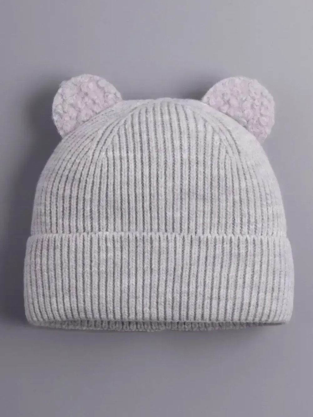 Шапка с ушками вязаная для детей