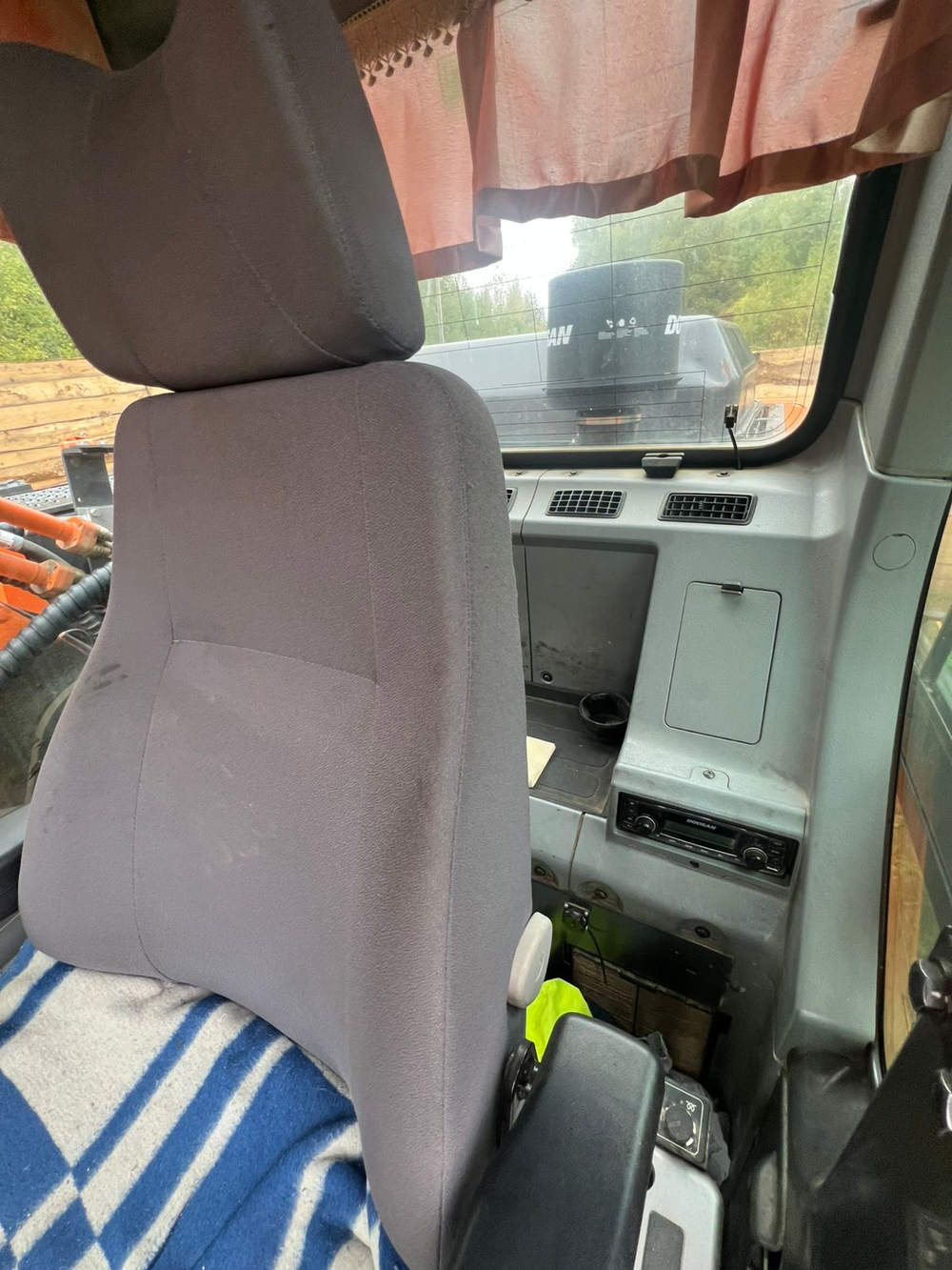 Doosan DX260 Экскаватор DX260LCA (Дизельный, 8,1 л, 185 л.с., АТ)