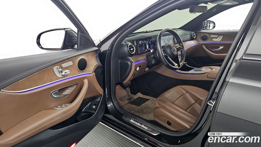 Mercedes-Benz E-Class W213 E250 Exclusive (03.2021)