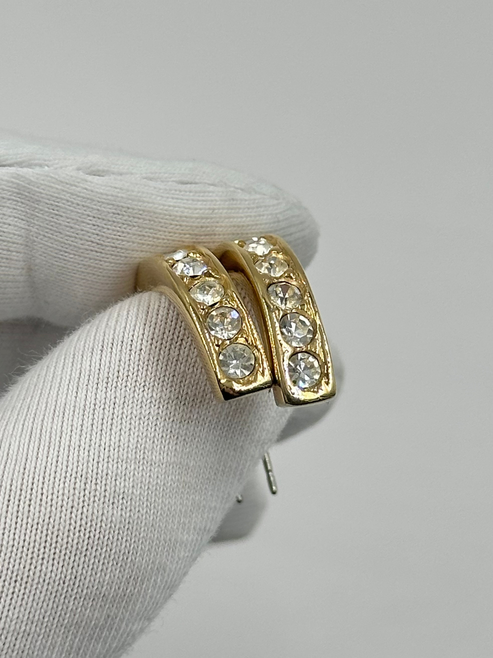 Серьги с кристаллами Roman