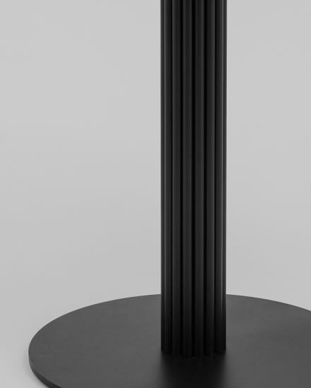 Стол круглый Фризбин D90, столешница МДФ ледяной камень, основание металл черный