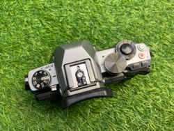 Olympus OM-D E-M10 ( Не рабочий )