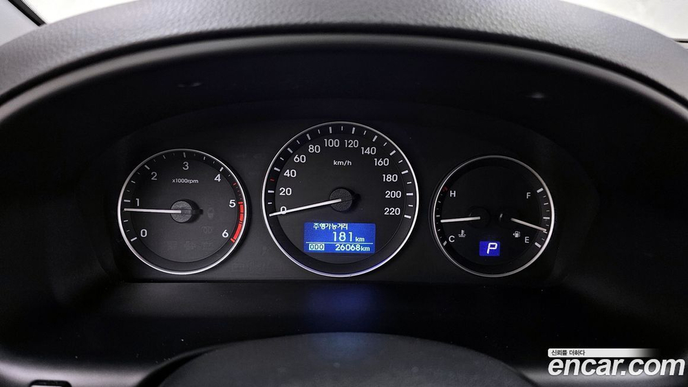 Hyundai The New Grand Starex Van 3-х местный (06.2020)