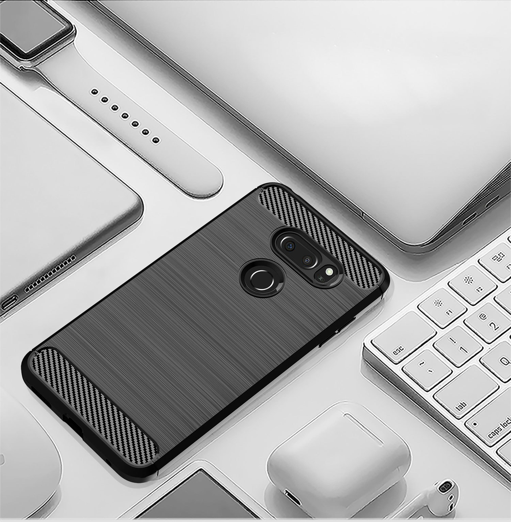 Чехол для LG V30, V30+ цвет Black (черный), серия Carbon от Caseport