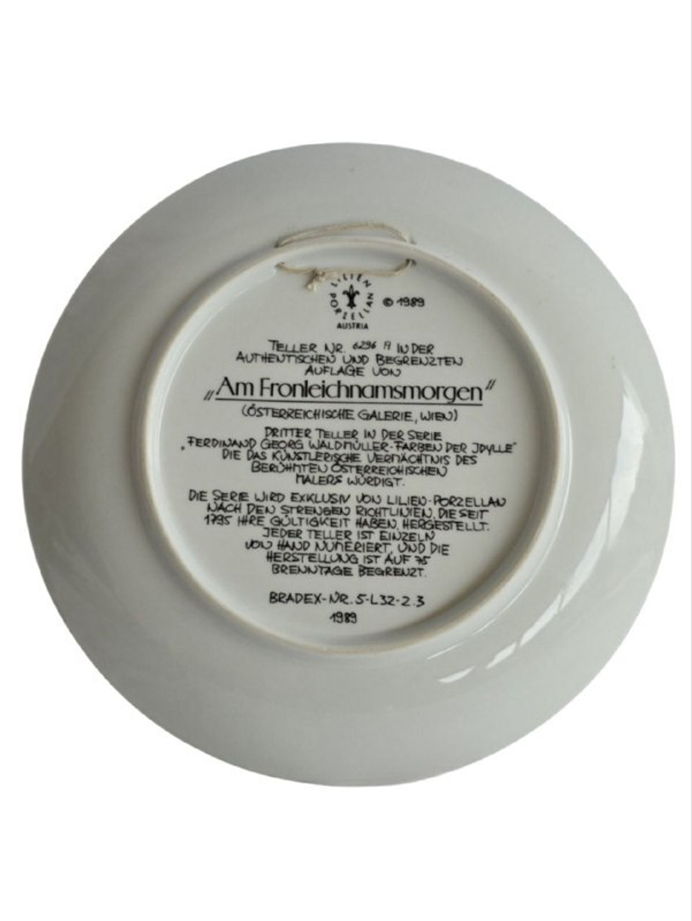 Тарелка декоративная "Утро праздника Тела Христова" Австрия