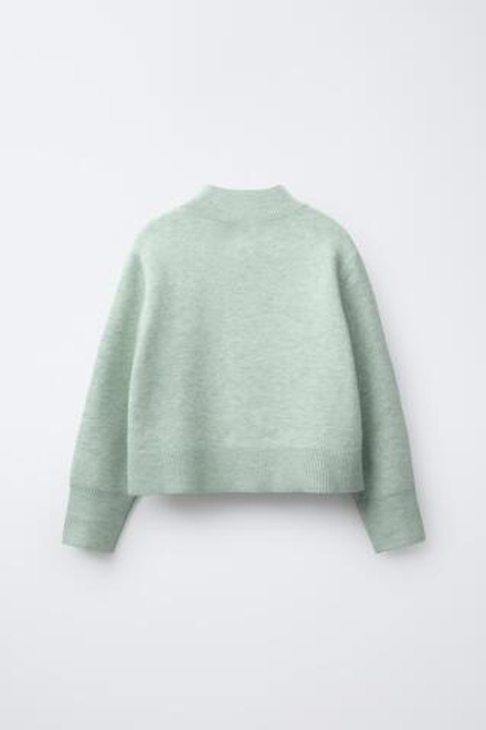 ZARA ОДНОТОННЫЙ ТРИКОТАЖНЫЙ ДЖЕМПЕР, СВЕТЛО-ЗЕЛЕНЫЙ