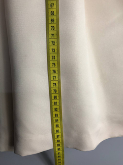 Платье Lamania нежного оттенка, маркировка S, визуально 44 размер