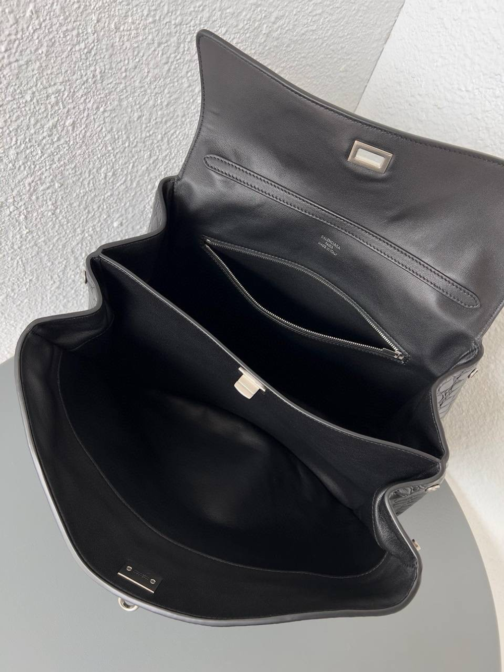 Сумка Balenciaga Rodeo Medium crocodile