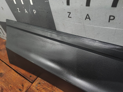 Накладка двери задней правой Volkswagen Tiguan 2 16-нв Б/У Оригинал 5NA854950N