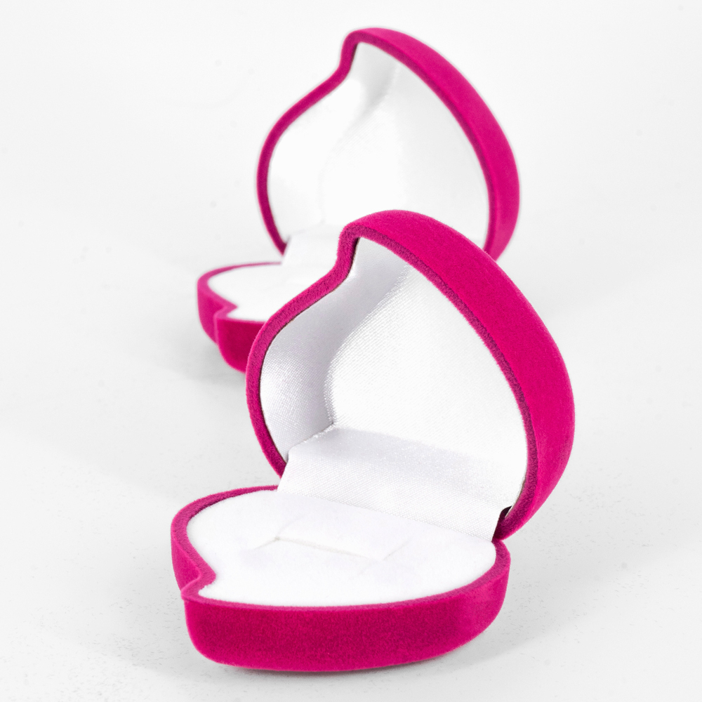 Компактная упаковка для аксессуаров