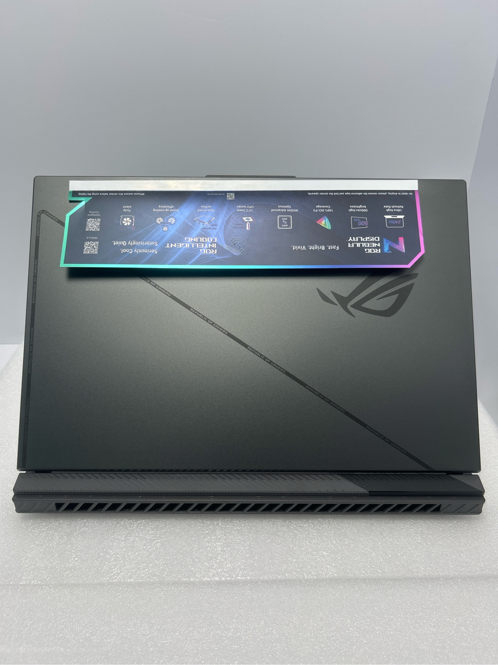 Ноутбук игровой ASUS ROG Strix G18 G814JV-N6186W (90NR0CM1-M00CH0) 18"/Intel Core i7-13650HX/RAM 16GB/SSD 1024GB/GeForce RTX 4060/2560x1600/IPS/240Hz/Windows 11/Подсветка кл-ры: RGB/Серый. Состояние: A1