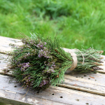 Букет сухоцветов 30х30 см - Хвойный