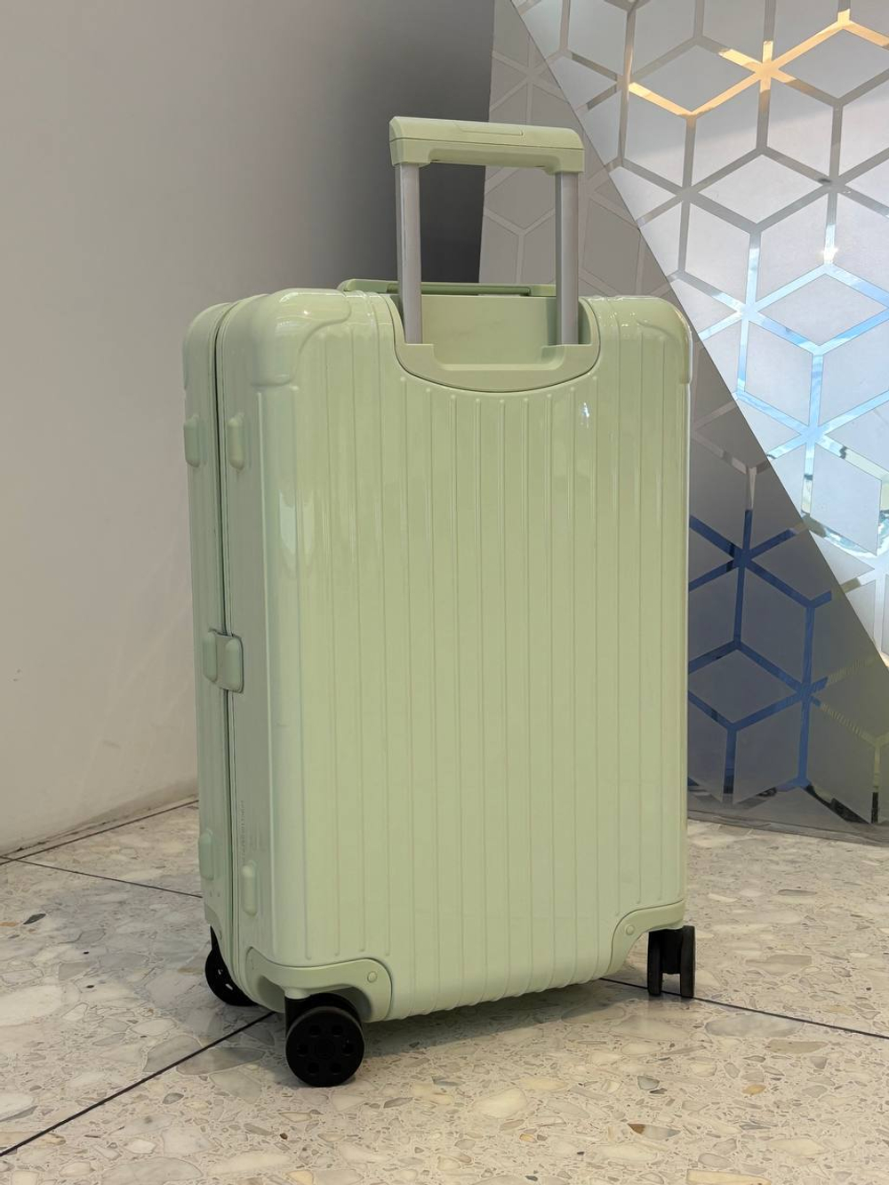 Чемодан Rimowa
