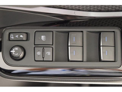 TOYOTA C - HR 2022 г.