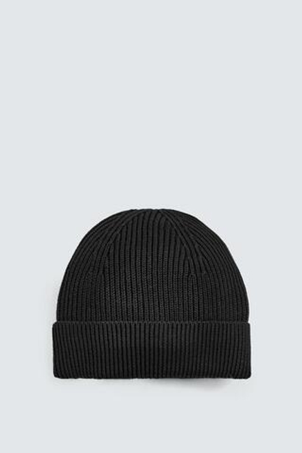 ZARA БАЗОВАЯ ТРИКОТАЖНАЯ ШАПКА, ЧЕРНЫЙ