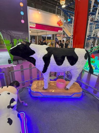 Интерактивная игрушка "Молочная Коровка"