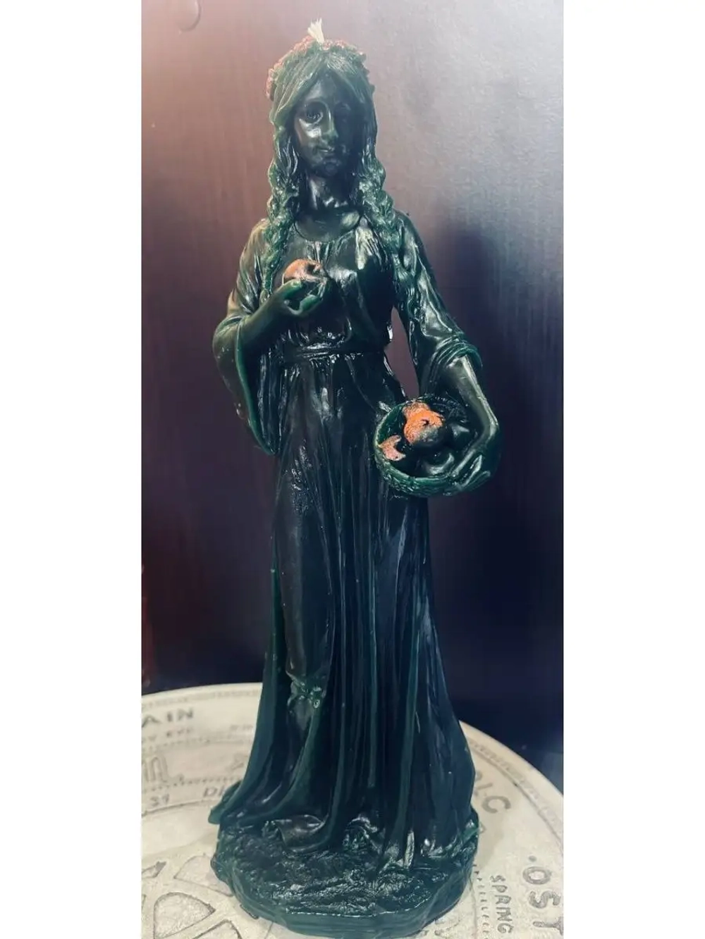 Свеча "Богиня молодости Идунн" программная