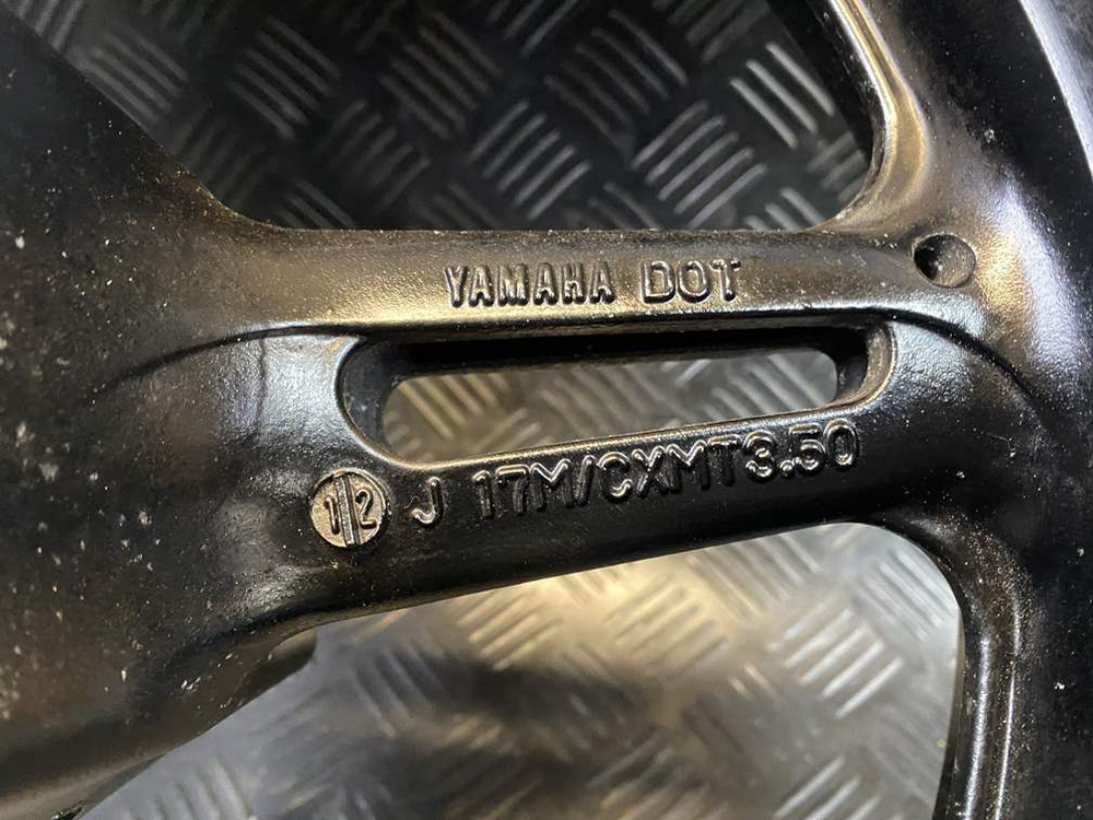 Колесо переднее Yamaha FJR1300A RP13A 2010