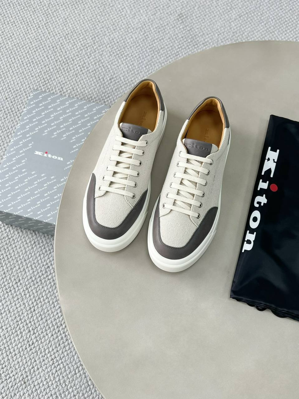 Кроссовки Kiton