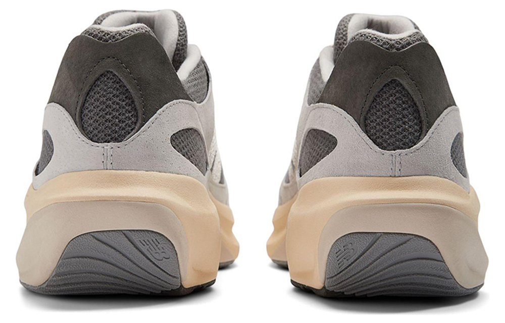 Кроссовки New Balance Warped Runner