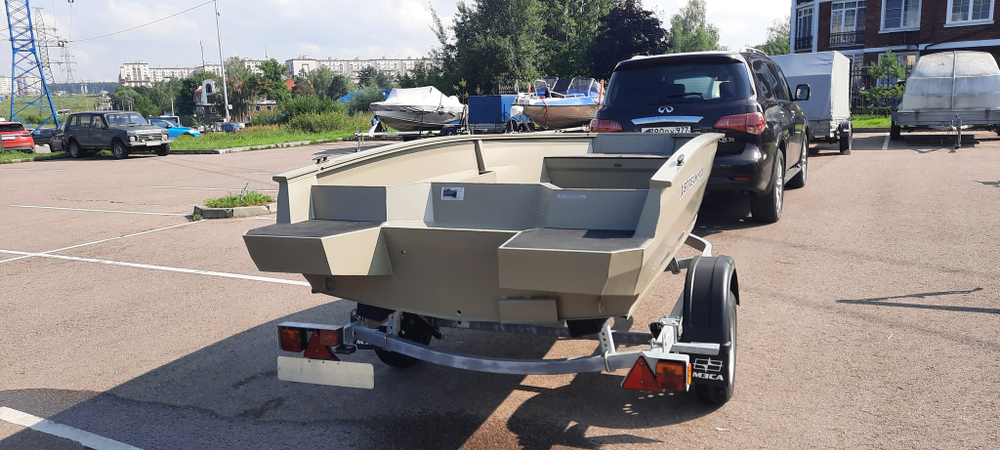 Алюминиевая лодка Xstream 400