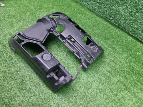 Кронштейн переднего бампера RH BMW 5er G30 (20-23)