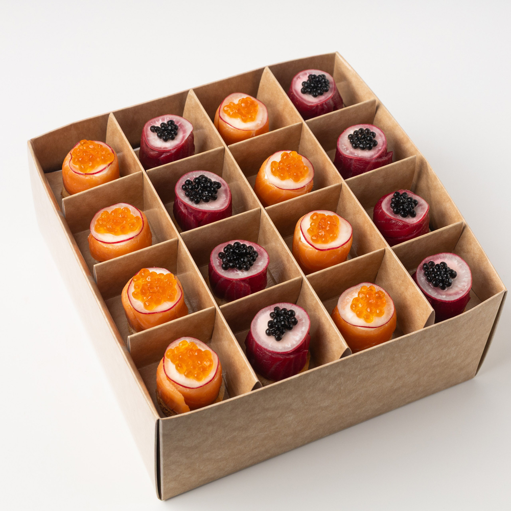 Бокс рулетиков из семги